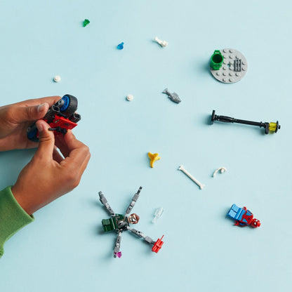 LEGO® Super Heroes Marvel: Motorcycle Chase: Spider-Man vs. Doc Ock