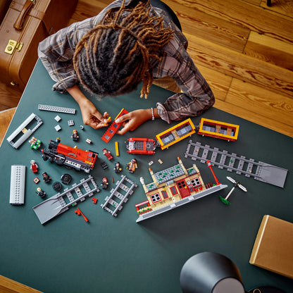 LEGO® Harry Potter Hogwarts Express & Hogsmeade Station