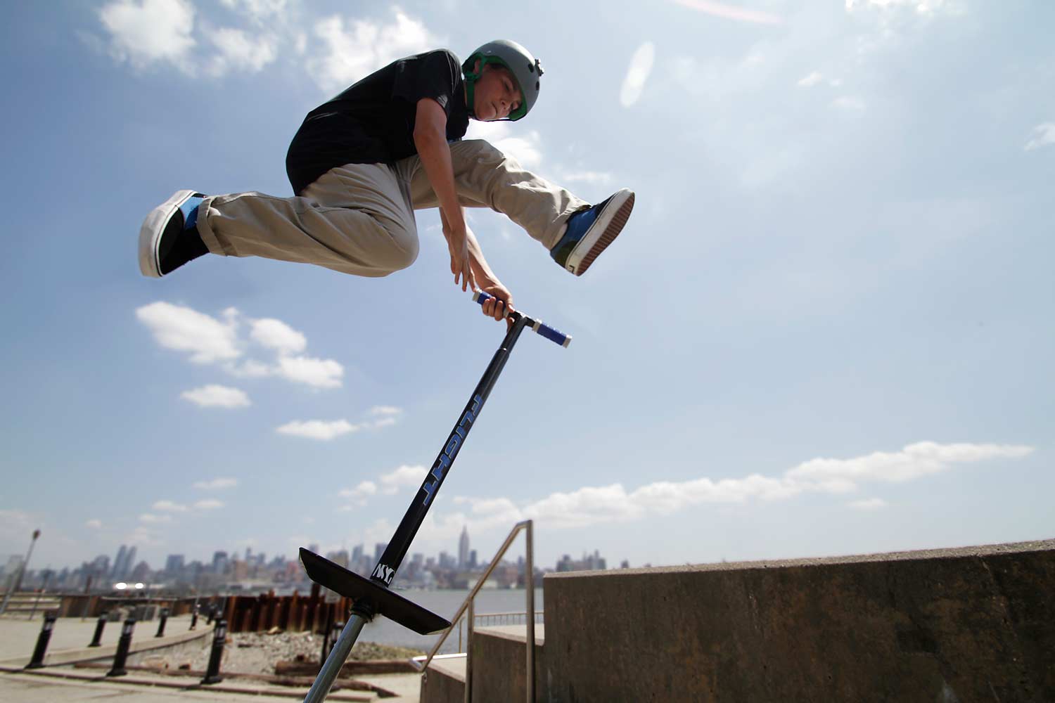 NSG Flight Pogo - Black